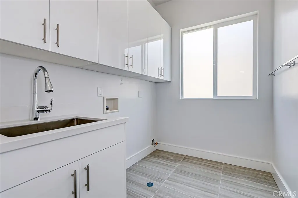 2321 Clark Lane B, Redondo Beach, California 90278 home-pic-30