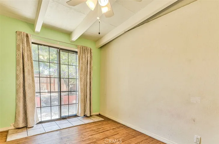2nd Bedroom with access to the backyard