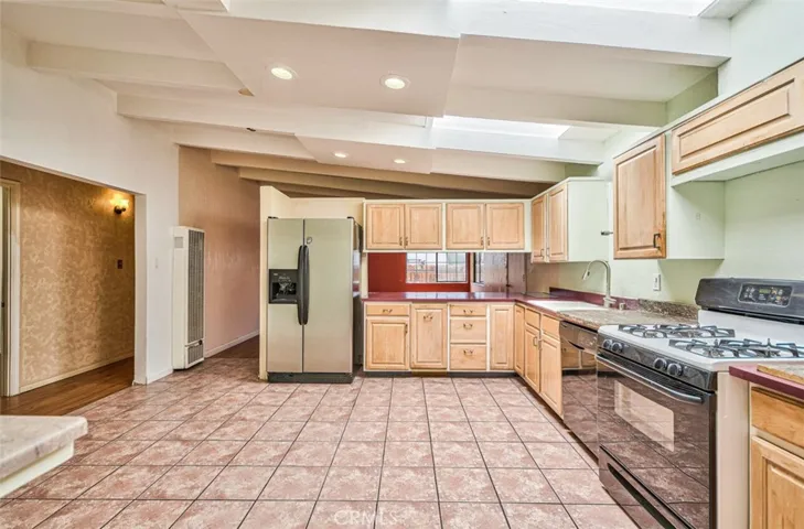 very large kitchen