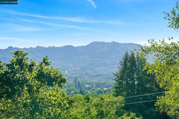 17100 Keaton Ave, Sonoma, California 95476