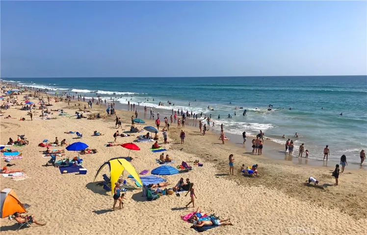 1819 Florida Street, Huntington Beach, California 92648