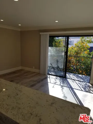 1117 S Swall, Los Angeles, California 90035