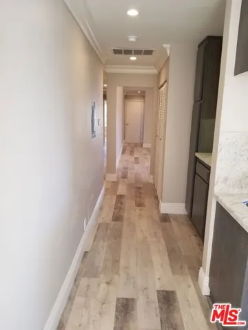 1117 S Swall, Los Angeles, California 90035
