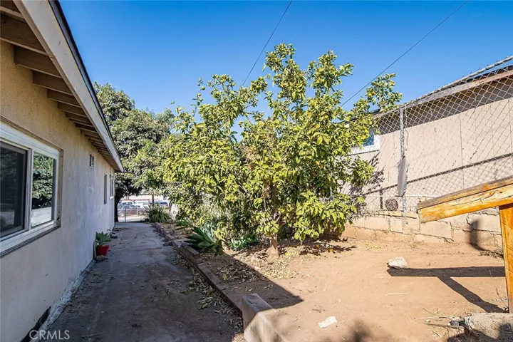 216 S Walnut Avenue, Placentia, California 92870