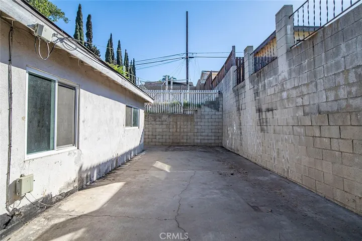 216 S Walnut Avenue, Placentia, California 92870