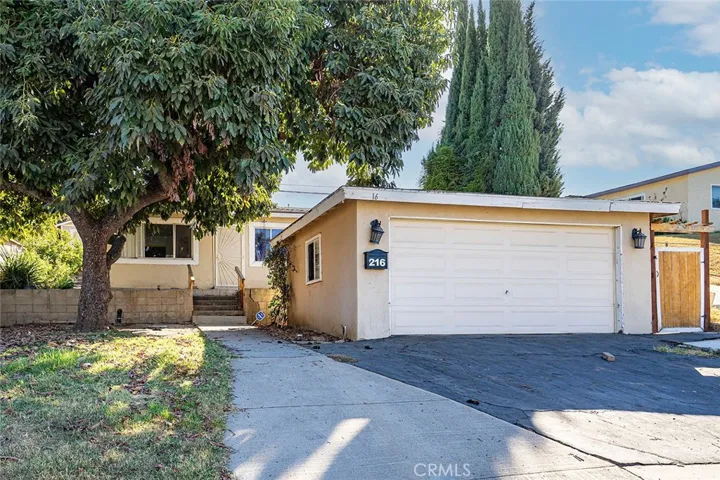 216 S Walnut Avenue, Placentia, California 92870