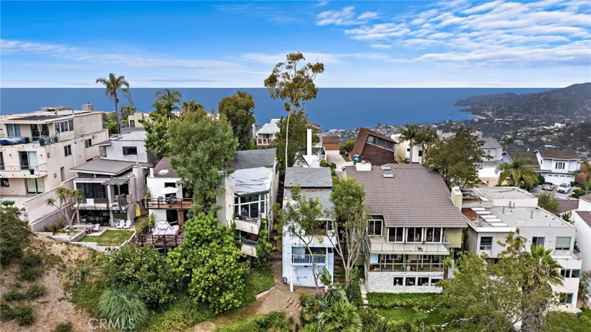 1330 La Mirada Street, Laguna Beach, California 92651