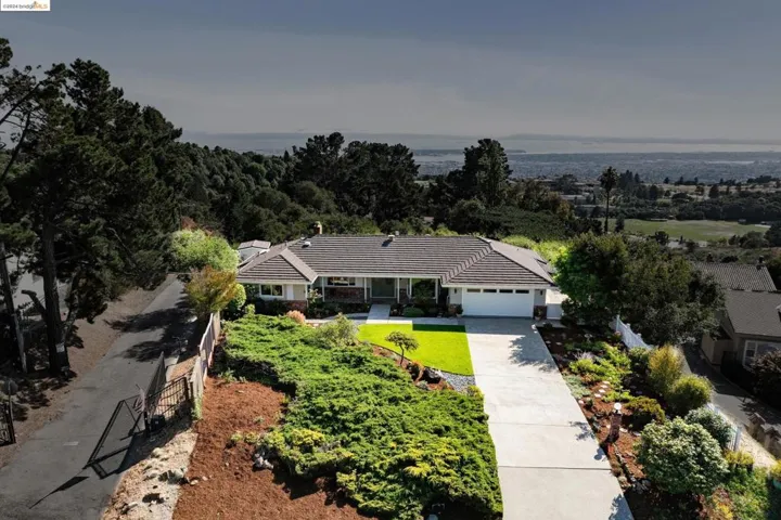 12669 Skyline Blvd, Oakland, California 94619