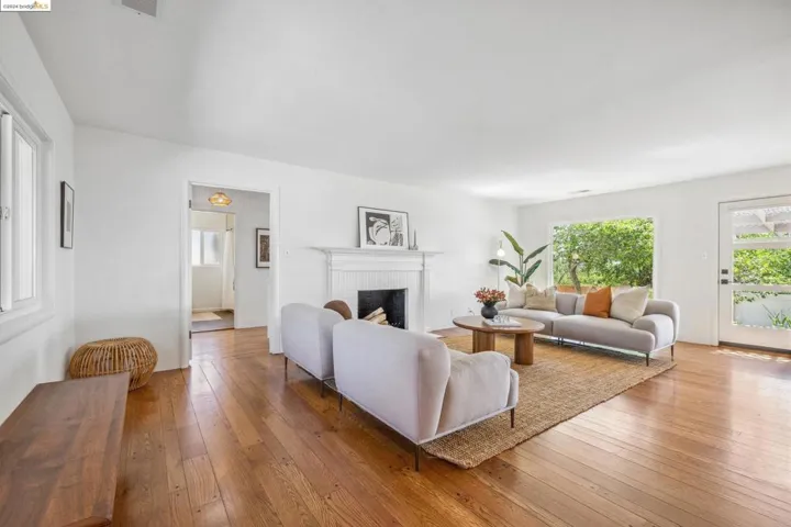 12669 Skyline Blvd, Oakland, California 94619