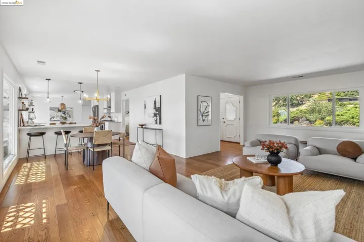 12669 Skyline Blvd, Oakland, California 94619
