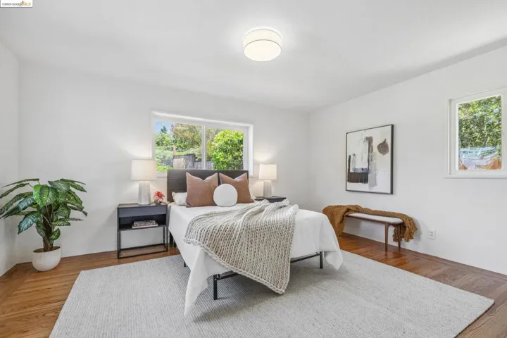 12669 Skyline Blvd, Oakland, California 94619
