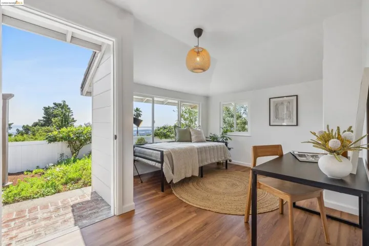 12669 Skyline Blvd, Oakland, California 94619