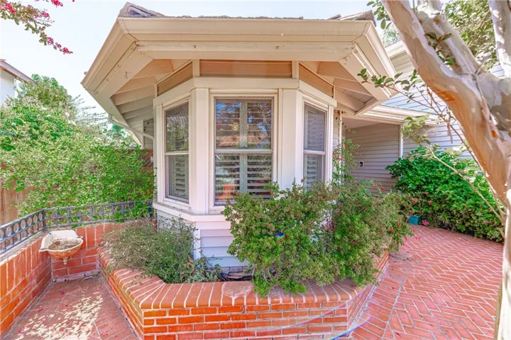 Breakfast Nook Area from Outside