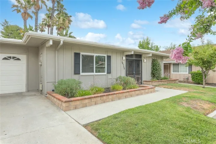 38750 Via Las Flores, Murrieta, California 92563