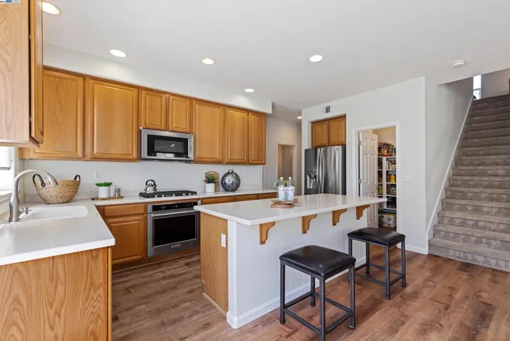 14 Foreman St, Oakley, California 94561