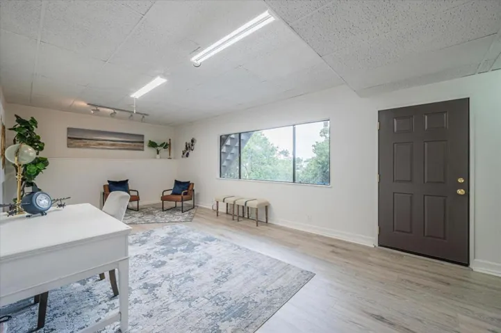 400 Middle Road, Belmont, California 94002