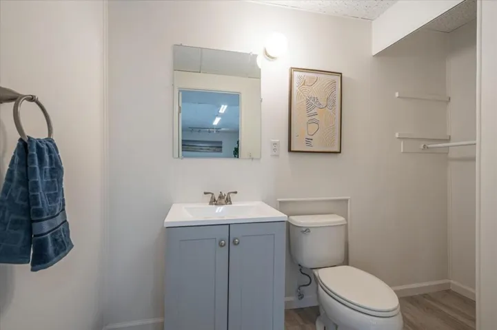 400 Middle Road, Belmont, California 94002