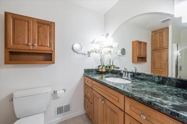 400 Middle Road, Belmont, California 94002