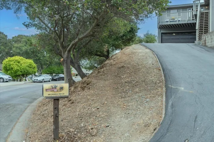 400 Middle Road, Belmont, California 94002