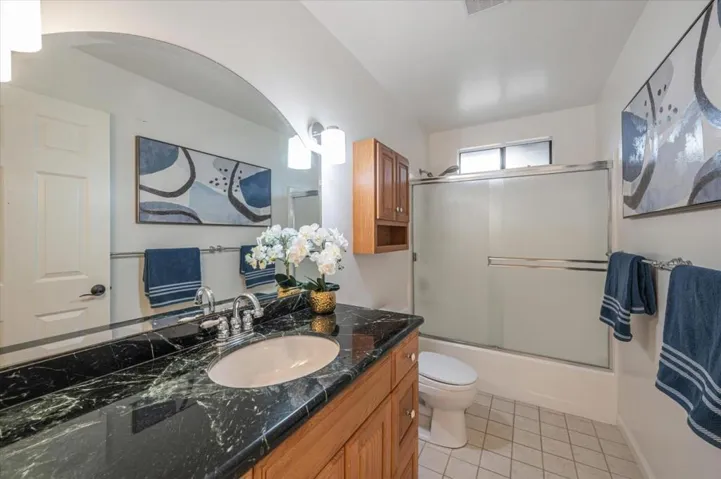 400 Middle Road, Belmont, California 94002
