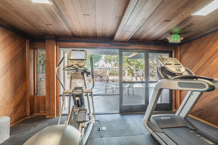 58 N El Camino Real 315, San Mateo, California 94401