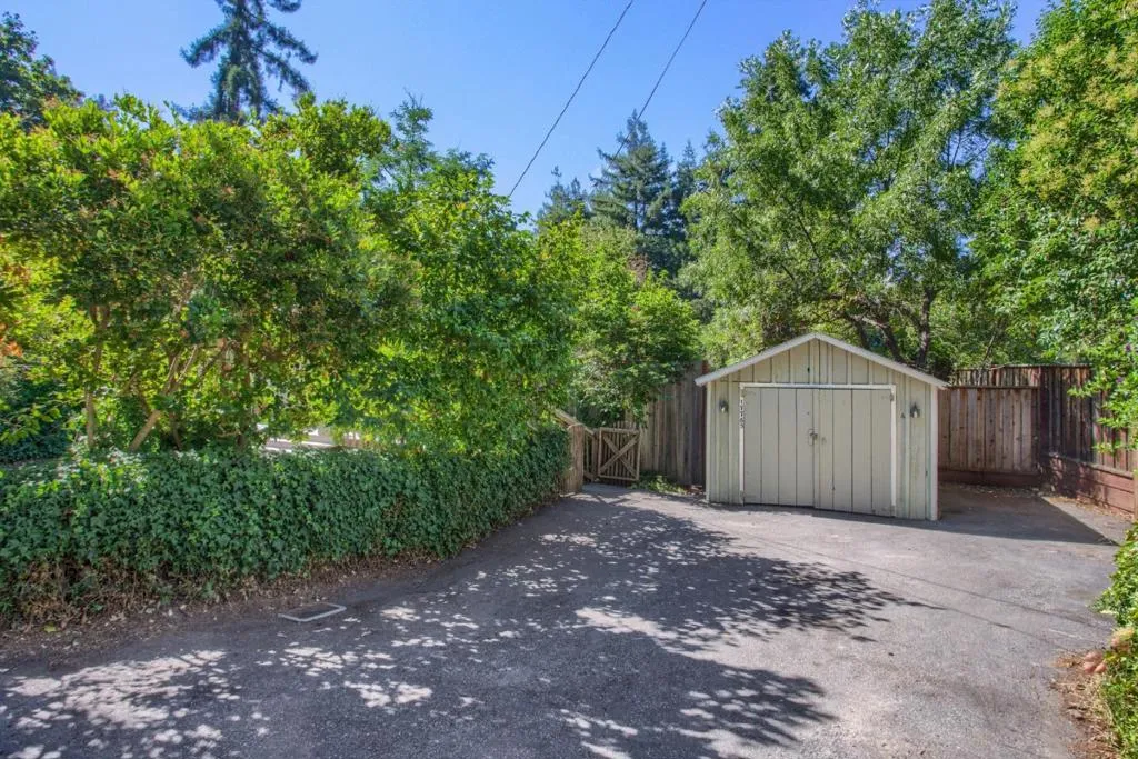 17765 Umatilla Trail, Los Gatos, California 95033 home-pic-30