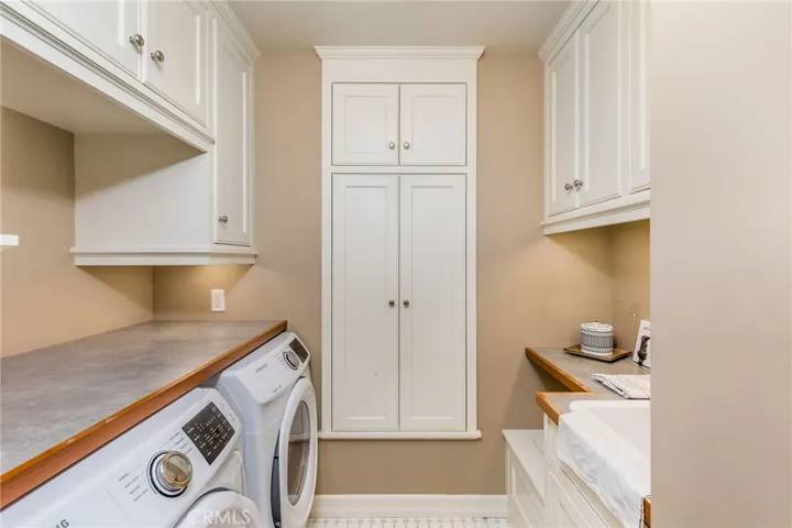3651 Padua Avenue, Claremont, California 91711