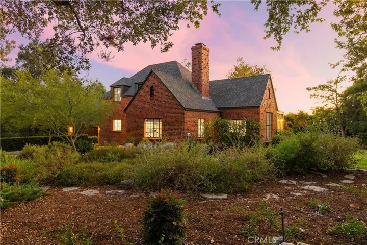 3651 Padua Avenue, Claremont, California 91711