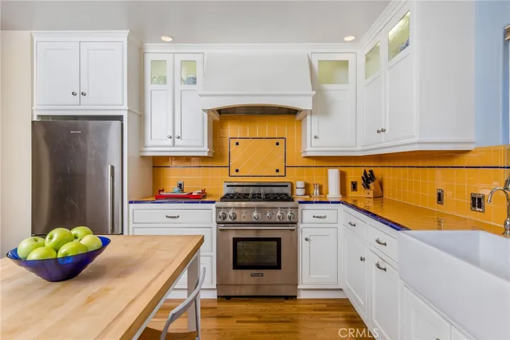 3651 Padua Avenue, Claremont, California 91711