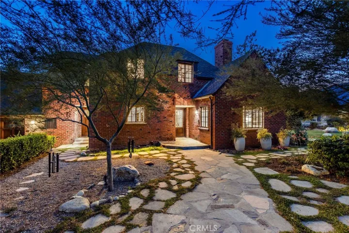 3651 Padua Avenue, Claremont, California 91711