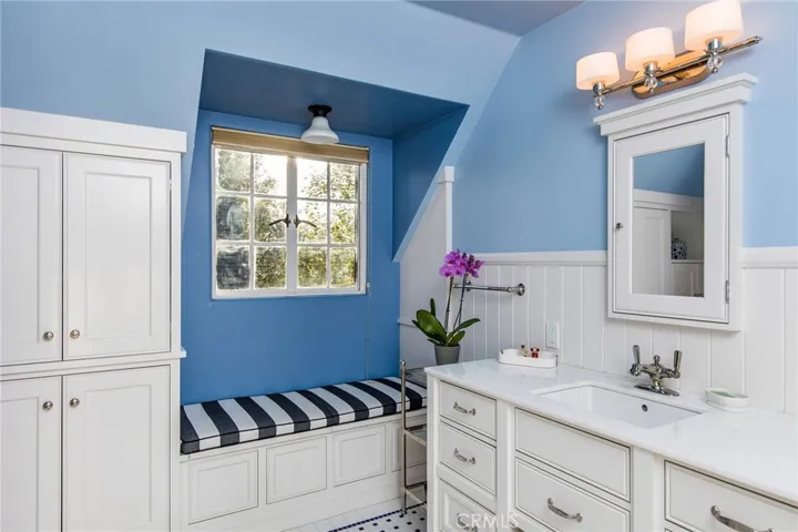 3651 Padua Avenue, Claremont, California 91711
