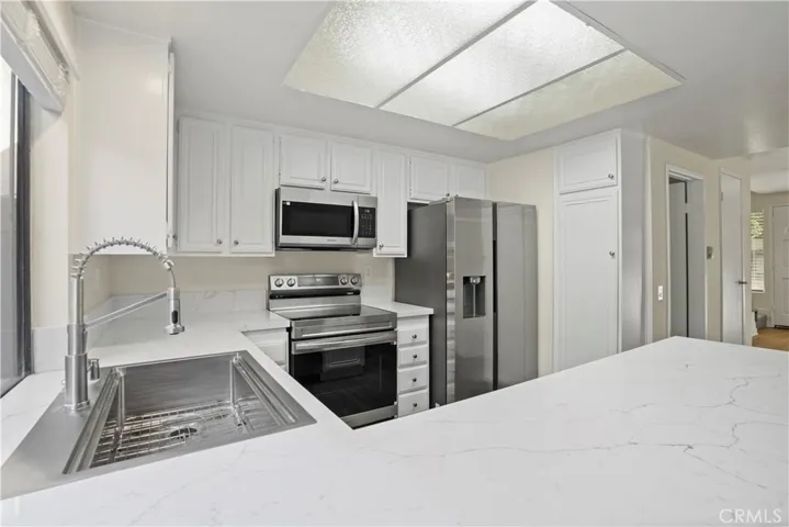 8245 Mason Avenue C, Winnetka, California 91306