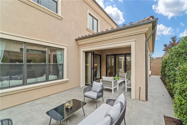 108 Slate Grey, Irvine, California 92620