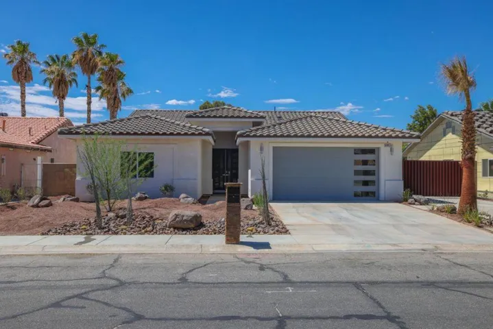 68955 Durango Road, Cathedral City, California 92234, 4 Bedrooms Bedrooms, ,3 BathroomsBathrooms,Residential,For Sale,Durango,219114887DA