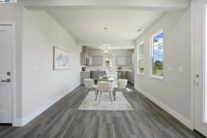 1643 Bella Lago Dr, Stockton, California 95206