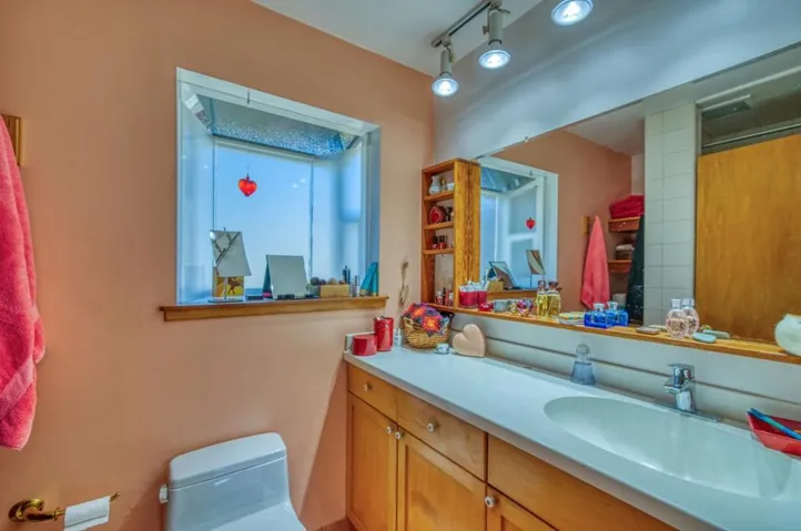 297 14th Street, Montara, California 94037