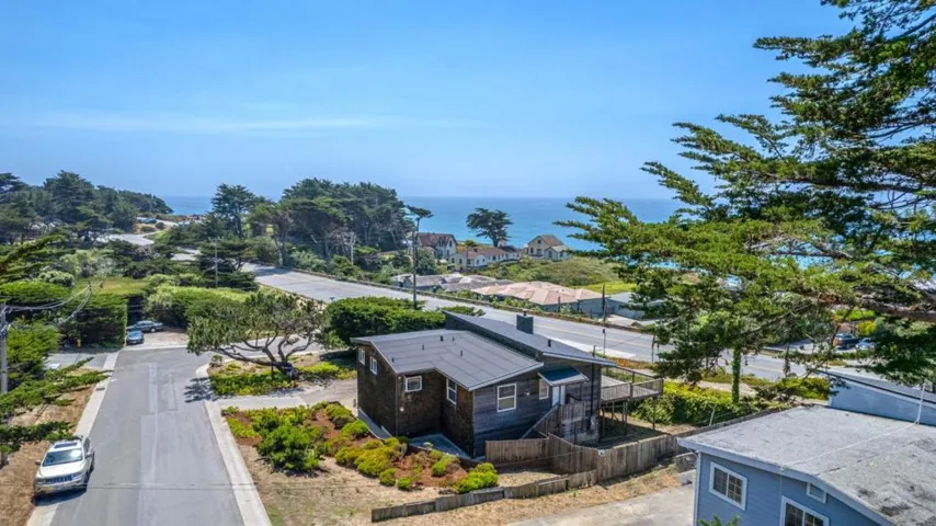 297 14th Street, Montara, California 94037