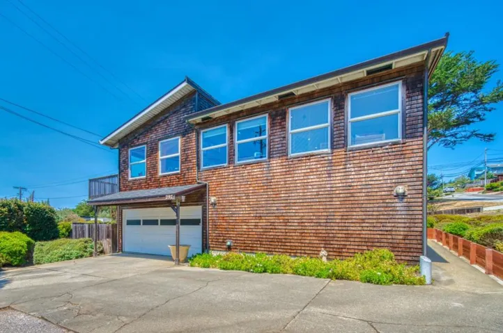 297 14th Street, Montara, California 94037
