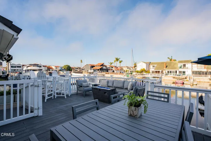 2520 Oldham Cir Oxnard CA-large-041-037-