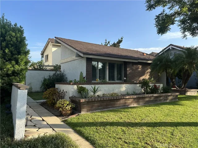 14461 Morning Glory Road, Tustin, California 92780