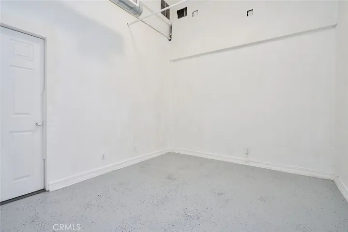 1025 W Arbor Vitae Street, Inglewood, California 90301