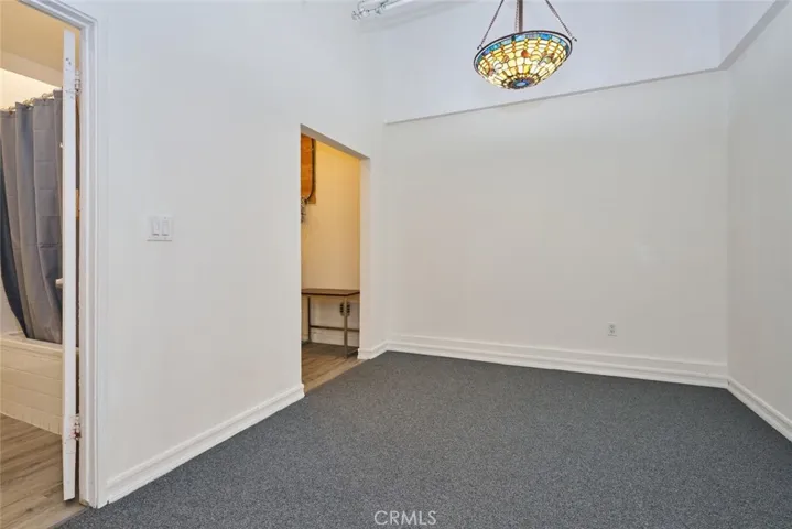 1025 W Arbor Vitae Street, Inglewood, California 90301