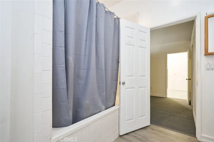1025 W Arbor Vitae Street, Inglewood, California 90301