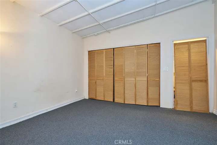 1025 W Arbor Vitae Street, Inglewood, California 90301