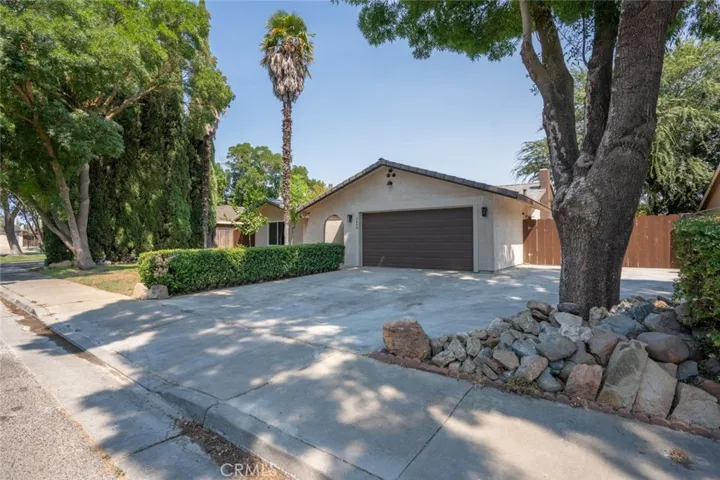 2429 Blue Spruce Court, Merced, California 95340