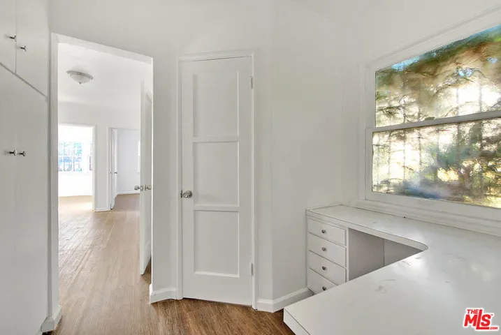 3956 W Slauson Avenue, Los Angeles, California 90043