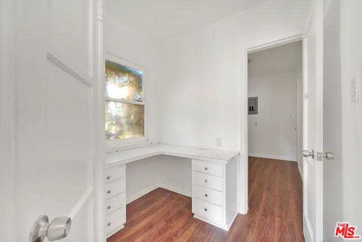 3956 W Slauson Avenue, Los Angeles, California 90043