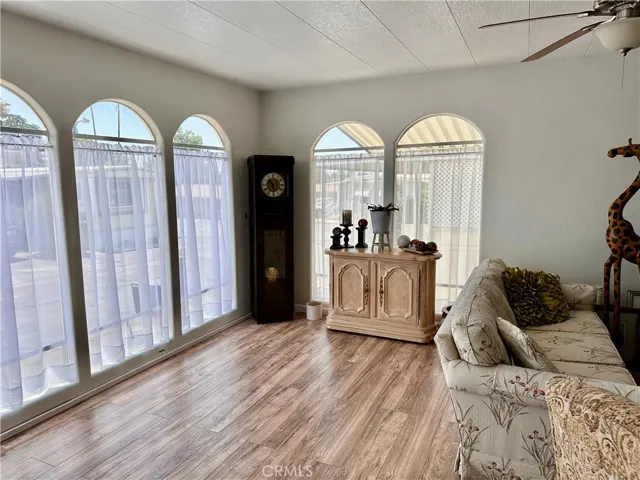 34480 County Line Rd 10, Yucaipa, California 92399
