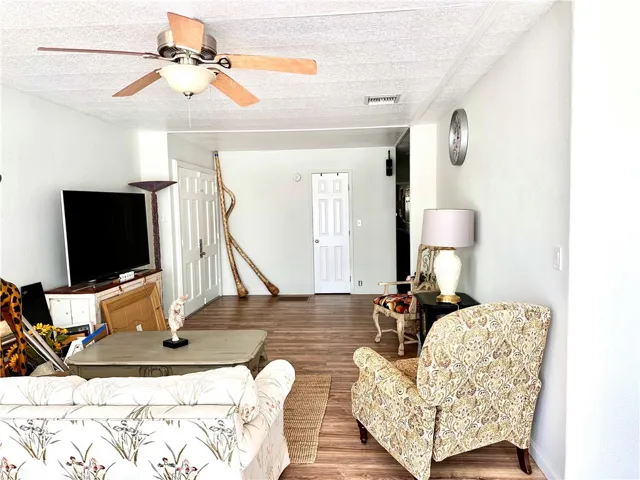 34480 County Line Rd 10, Yucaipa, California 92399