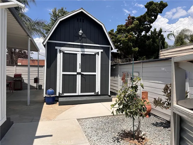 Barn Style Shed